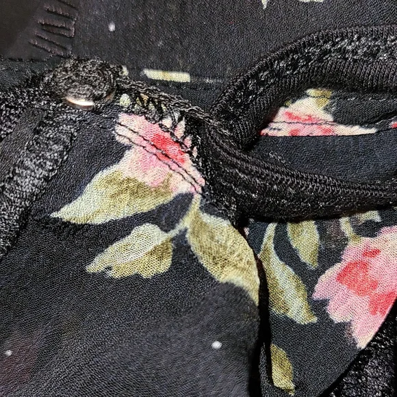 American Eagel outfitters size SP black top - Picture 11 of 16